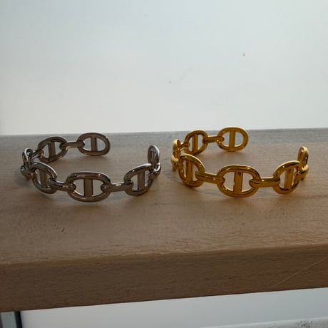 2606BR0140 / Mantel design Bangle（Gold）