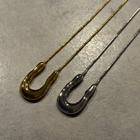 2509NC0359 / U design charm Necklace（Gold)