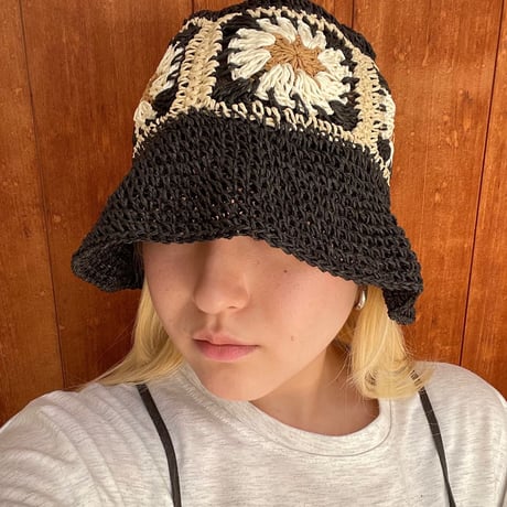 2406HW0038(S)/ Flower crochet Hat（Black）