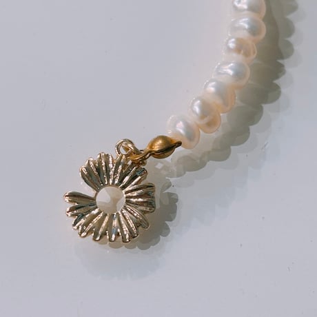 2402BR0031 / Flower Mantel Pearl Bracelet（Pearl）