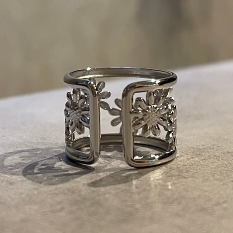2506RG0651 / Flower design ring（Silver）