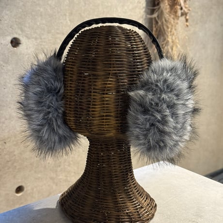 2601GS063(S)/ Fake Fox fur earmuffler（Frost Grey Mix）