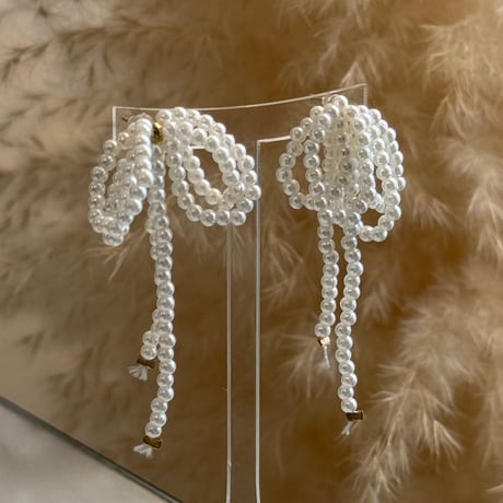 2311PR0618#B / Ribbon motif pearl Pierce（Pearl）