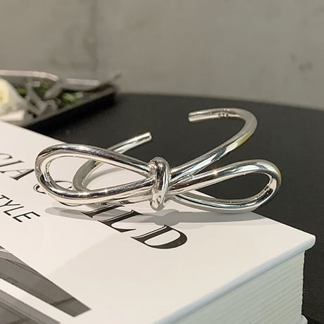 23SSBR004 / Metal Creative Bowknot Bangle（Silver）