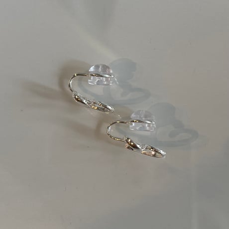 23AWER003  /  Twist heart mini Clip Earrings（Silver）
