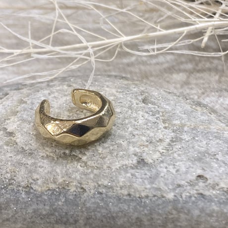 Rhombus cut design Small Earcuff （Gold） / EC085