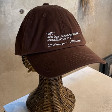 KF251114AST(S) / Text Embroidery Cap（Brown）