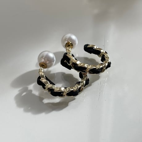 2311PR0617 / Chain combination pearl hoop Pierce（Black）