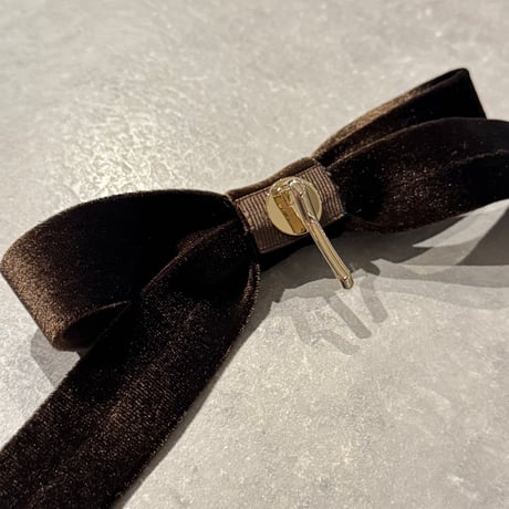 2401HA0050 / Velvet ribbon pony hook（Brown）