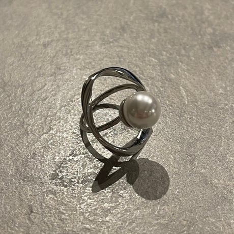 2402RG0394 / Twist circle center pearl ring（Silver）