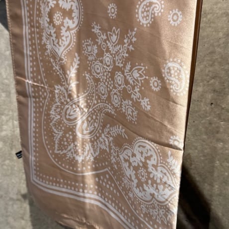 2501GS037(S)/ vintage flower print scarf（beige）