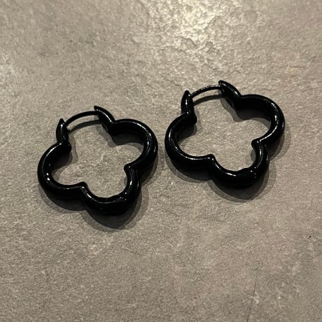 2505PR0777 / Flower shape hoop Pierce（Black）