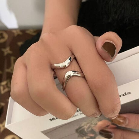 Creative Twisted Wave Geometric ring （Silver） /  2107-RG118