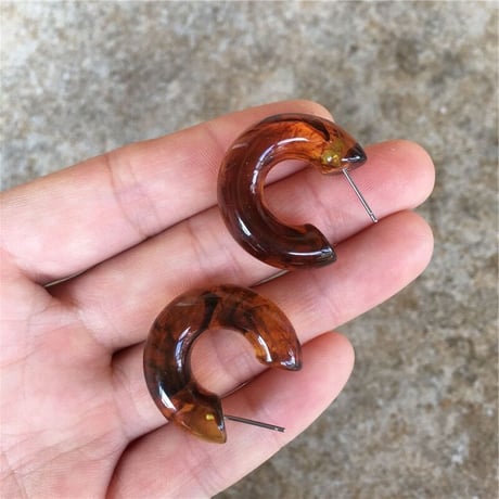 Semicircular Hoop Earrings Pierce（Brown） / 2102-PR012