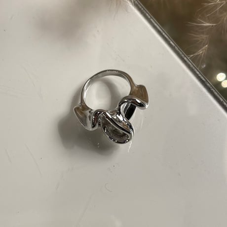 2403RG0417 / Twist metal irregular ring（Silver）