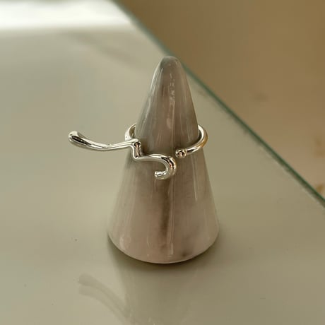 2311RG0350 / Wave bar design ring（Silver）