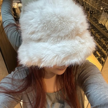 2409HW0050(S)/ Volume fur hat #2（White）
