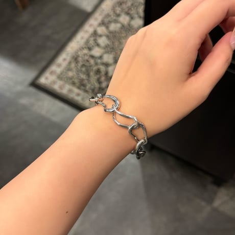 2408BR0054 / Wave irregular chain Bracelet（Silver）