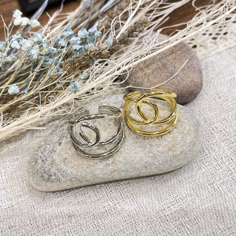 2306RG0298_A/ Double line Twist Opening ring （Gold）