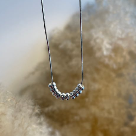 2404NC0241 / Metal beads snake chain necklace（Silver）