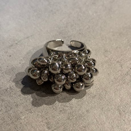 2411RG0547 / Heart ball design ring（Silver）