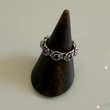 2604RG0757 / Rose motif stone ring（Silver）