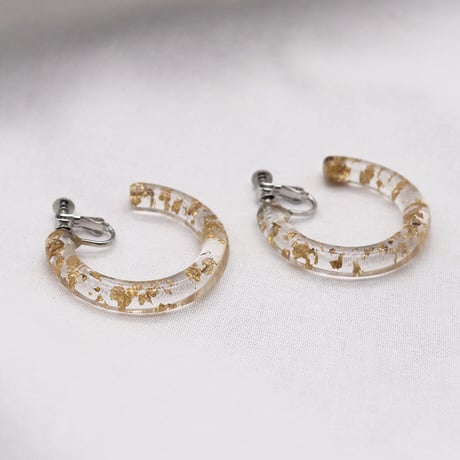 C-Shaped Acrylic Hoop Earrings（Clear / Gold） /  2102_ER052