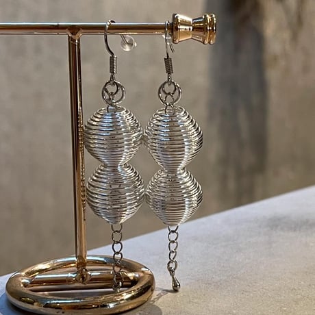 2404PR0702 / Spiral design Pierce（Silver）