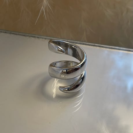 2405RG0465 / Twine around design ring（Silver）