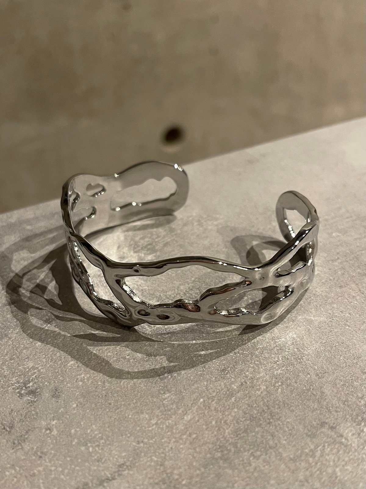 2511BR0108 / Wave craft Bangle（Silver） | Calino