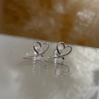 23AWER003  /  Twist heart mini Clip Earrings（Silver）