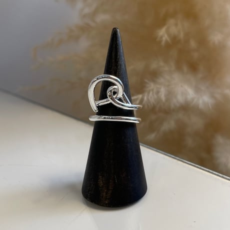 2407RG0497 / Irregular twist double line ring（Silver）