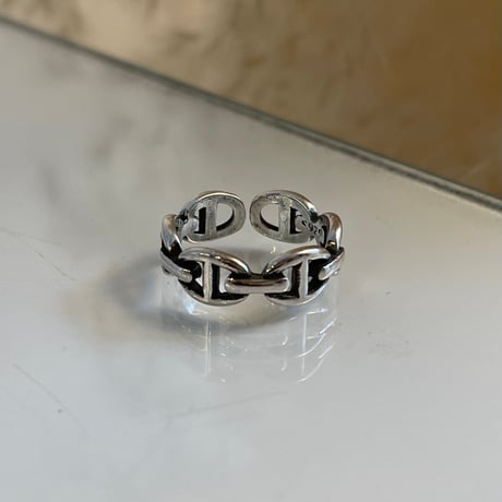 2404RG0439 / H shape mantel ring（Silver）
