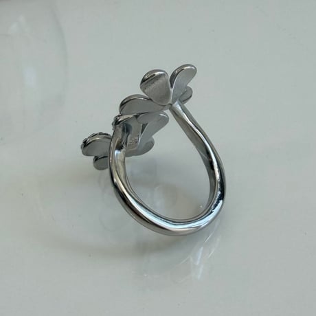2604RG0775 / Twist double flower ring（Silver）