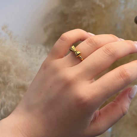 2406RG0477 / Mini ribbon motif ring（Gold)
