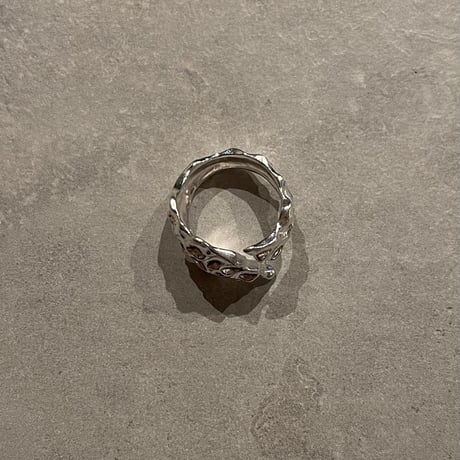 2311RG0338 / Craft asymmetry twist ring（Silver）