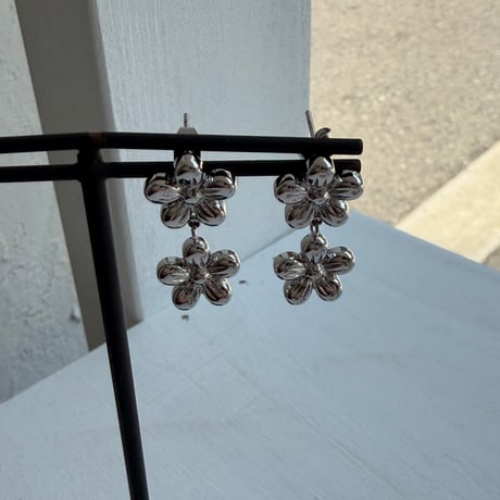 2603PR0840 / Flower connect pierce（Silver）