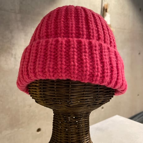 SEL251110BN(S) / Handmade Knit Beanie Hat（Pink）
