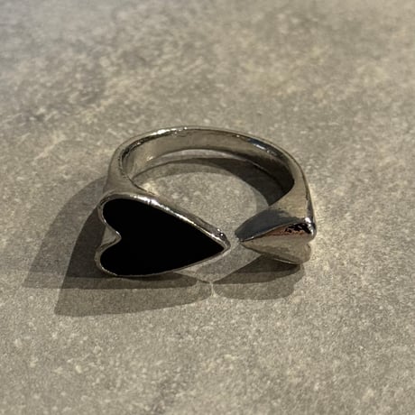 2508RG0673 / Black  Heart ring（Silver）