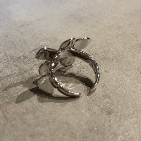 2411RG0546 / Big flower design ring（Silver）