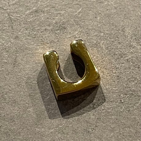 2505EC023 / Square shape Earcuff（Gold）