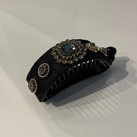 2402HA0059 / Round twist bijou Hair clip #01（Black）