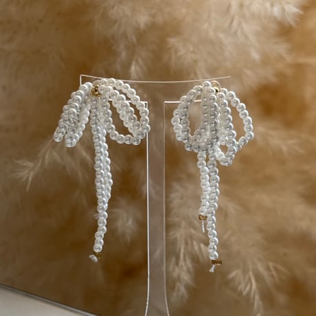 2311PR0618#B / Ribbon motif pearl Pierce（Pearl）