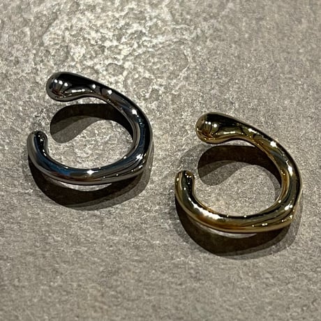 2501EC015 /  Curve Ear Cuff（Gold）