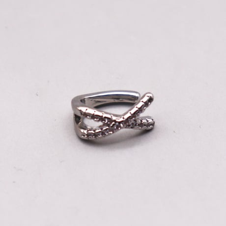 Cross Metal small  Earcuff （Silver/Left） / EC070