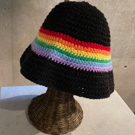 2411KC130003NV(S) / Rainbow Crochet Hat（Black）