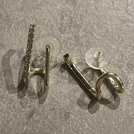 2510PR0813 / Stone double bar Pierce（Gold）
