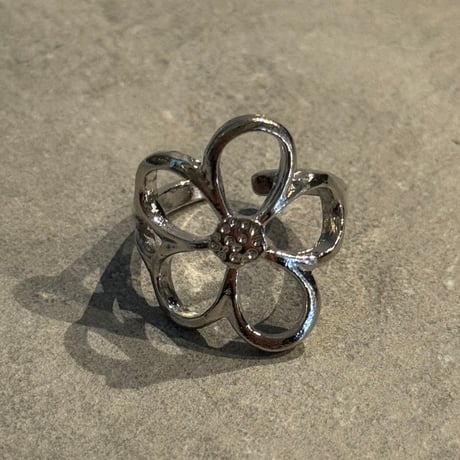 2504RG0604 / Flower motif line ring（Silver）