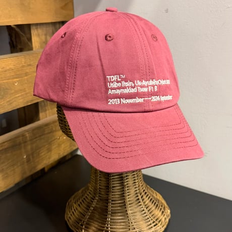 KF251114AST(S) / Text Embroidery Cap（Burgundy）