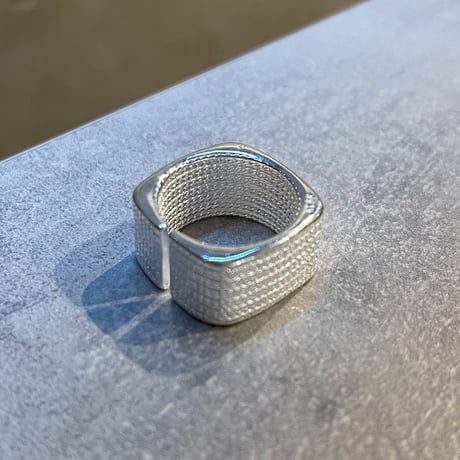 2601RG0732 / Square mesh ring（Silver）